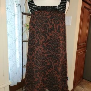 Vertigo Paris Wine & Black Crochet Accent Dress Women's Size Large NWT